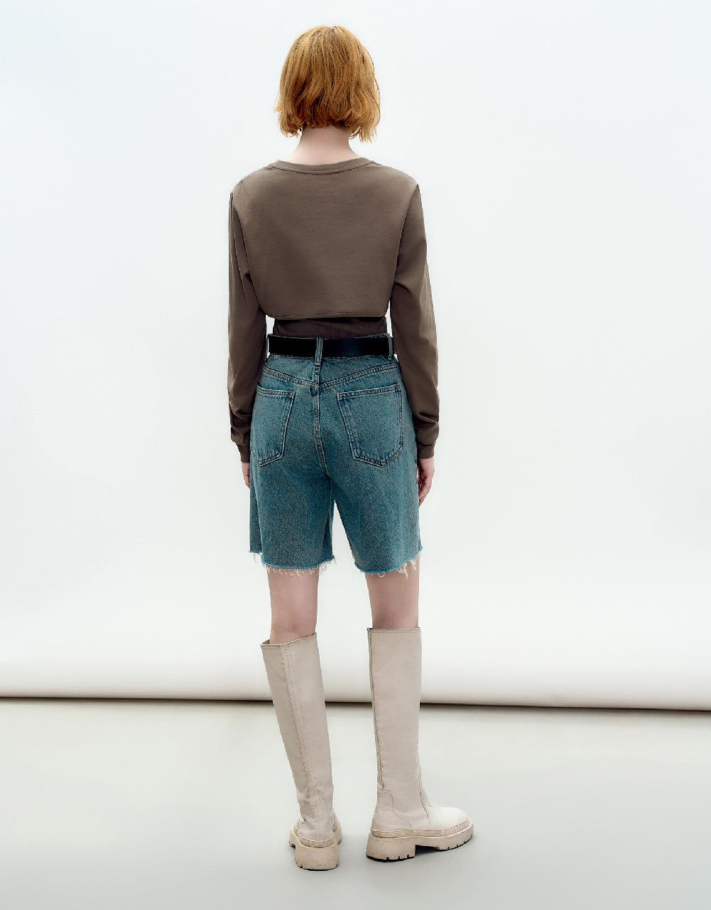 Cut-Out Skinny T-Shirt sold by Urban Revivo product image thumbnail 4