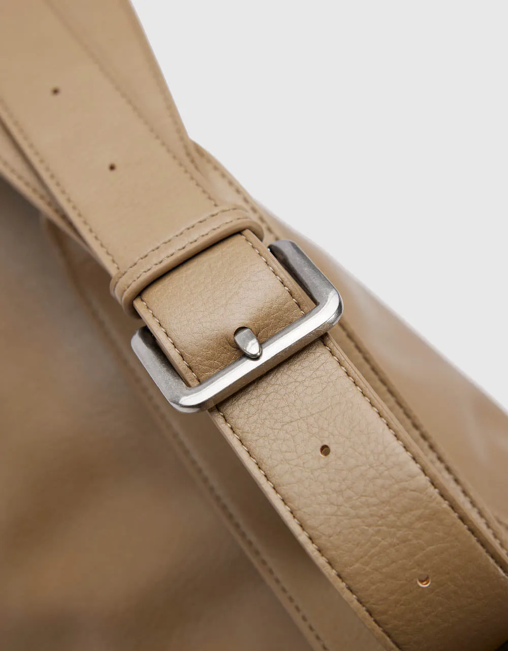 Vegan Leather Crossbody Bag sold by Urban Revivo product image thumbnail 4