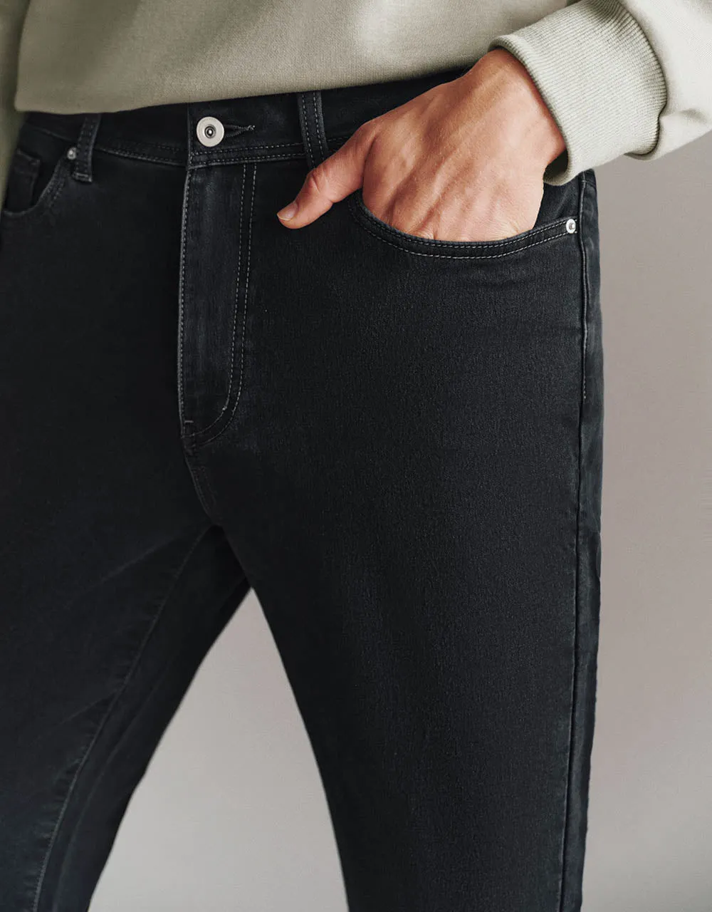 Straight Jeans sold by Urban Revivo product image thumbnail 5