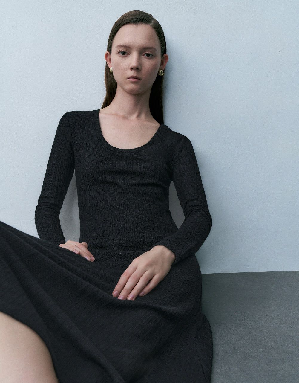 Drop Shoulder Sleeve U Neck Skater Dress sold by Urban Revivo product image thumbnail 3