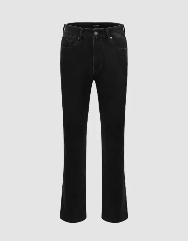 Straight Jeans sold by Urban Revivo