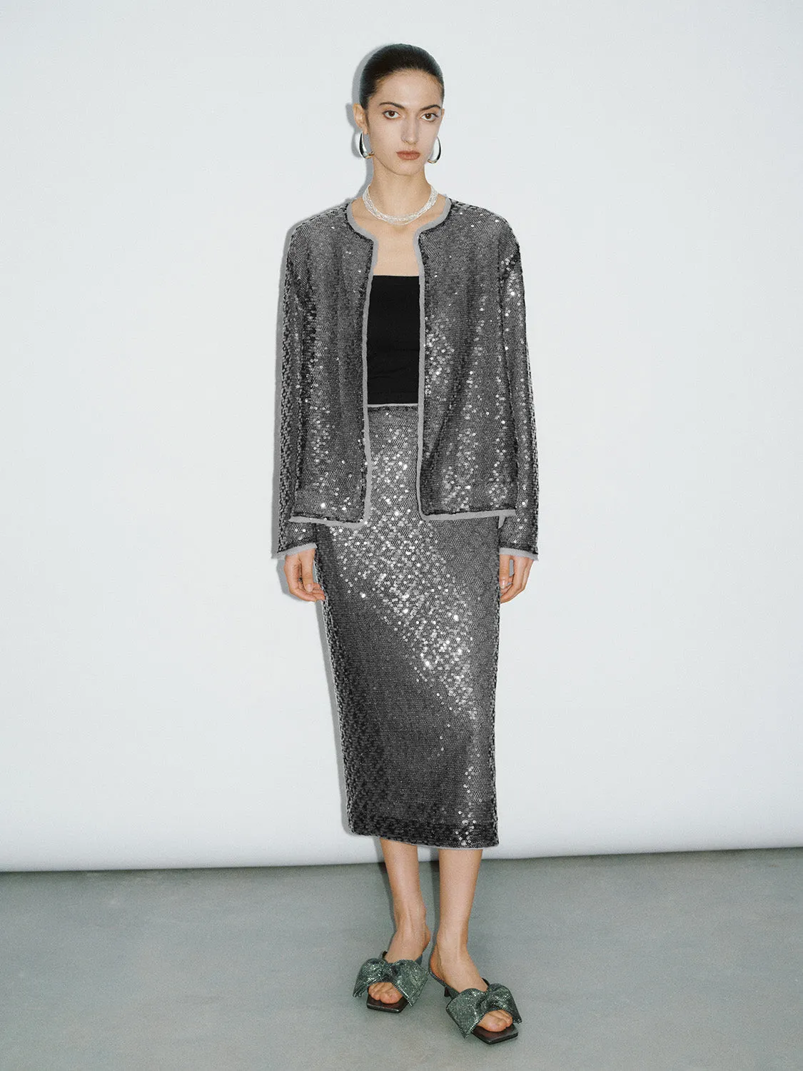 Sequins Midi Straight Skirt sold by Urban Revivo product image thumbnail 5