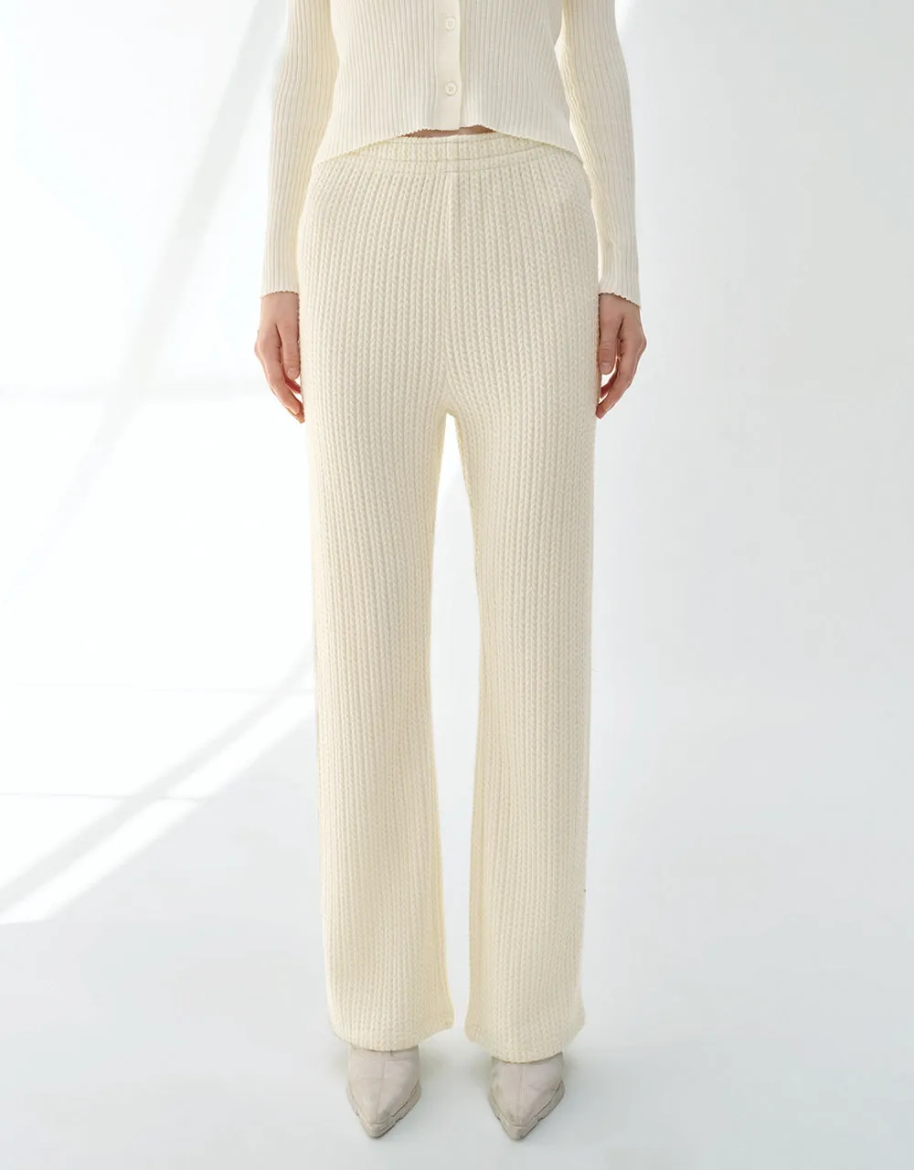 Elastic Waist Wide-Leg Pants sold by Urban Revivo product image thumbnail 2