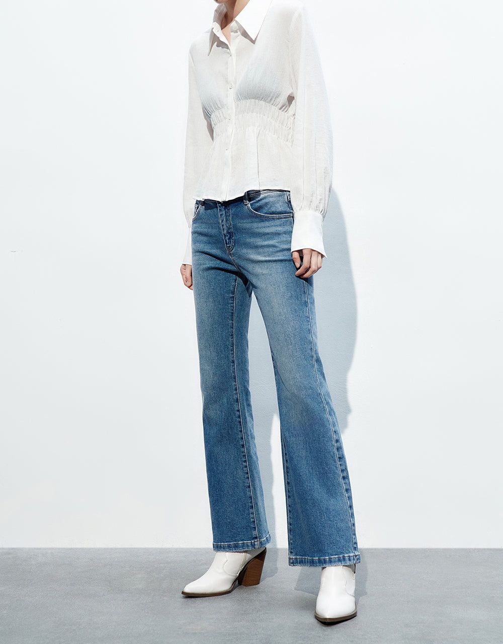 Flare Jeans sold by Urban Revivo product image thumbnail 4