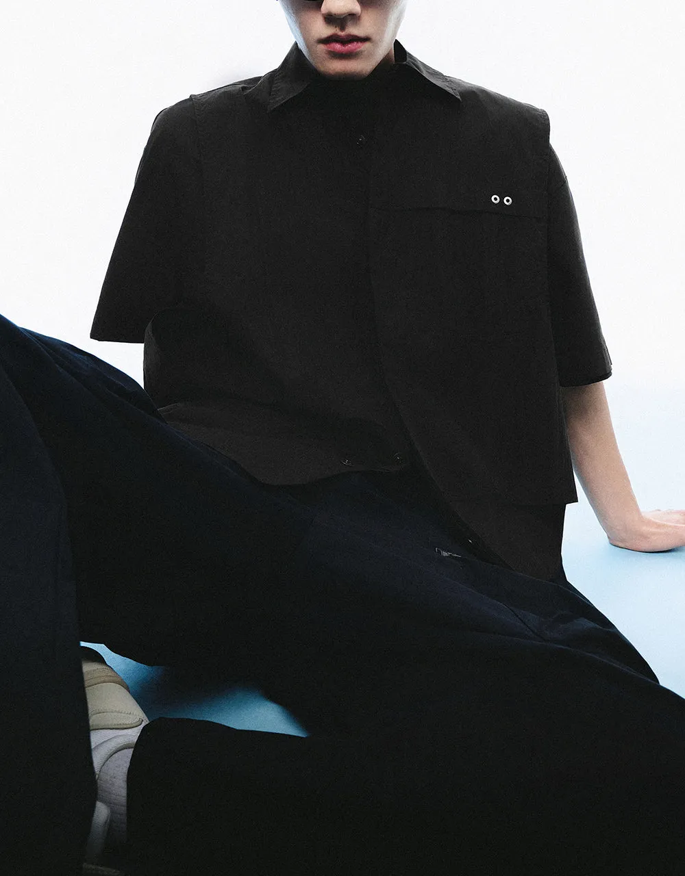 Drop Shoulder Sleeve Loose Shirt sold by Urban Revivo product image thumbnail 3