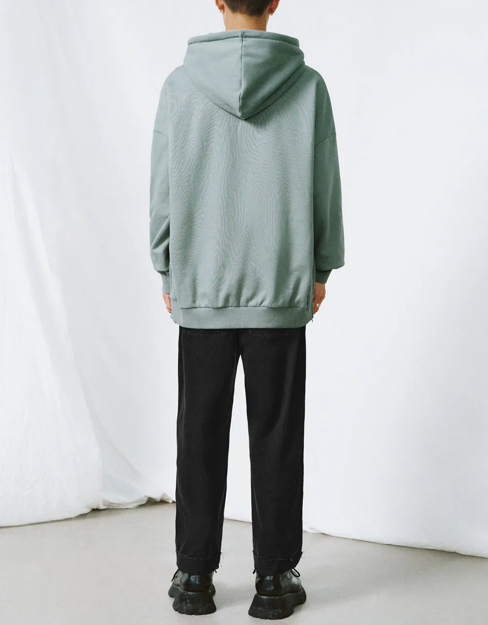 Drop Shoulder Sleeve Hooded Sweatshirt sold by Urban Revivo product image thumbnail 4