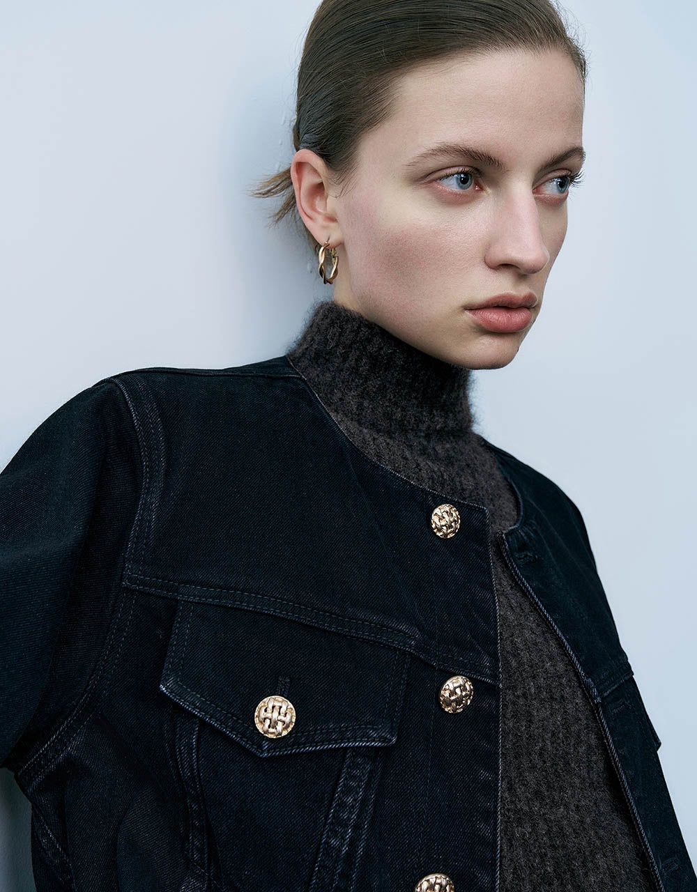 Crew Neck Denim Jacket sold by Urban Revivo product image thumbnail 5