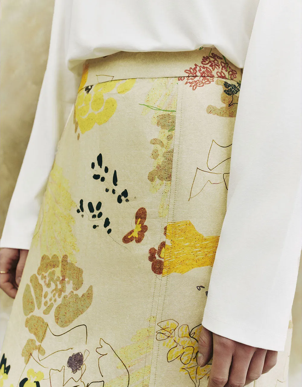 Floral Printed Straight Skirt sold by Urban Revivo product image thumbnail 5