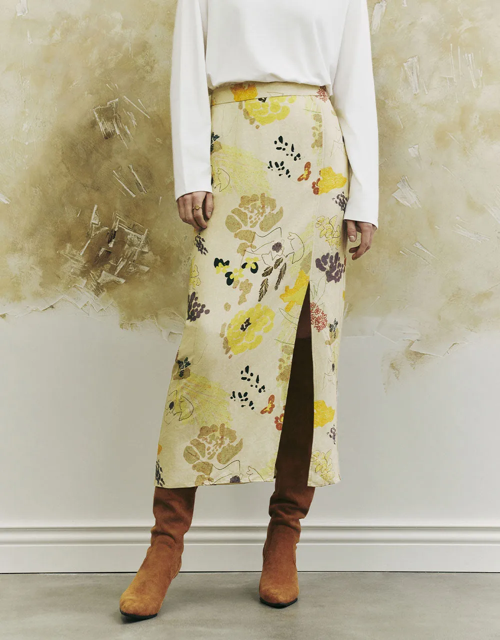 Floral Printed Straight Skirt sold by Urban Revivo product image thumbnail 2
