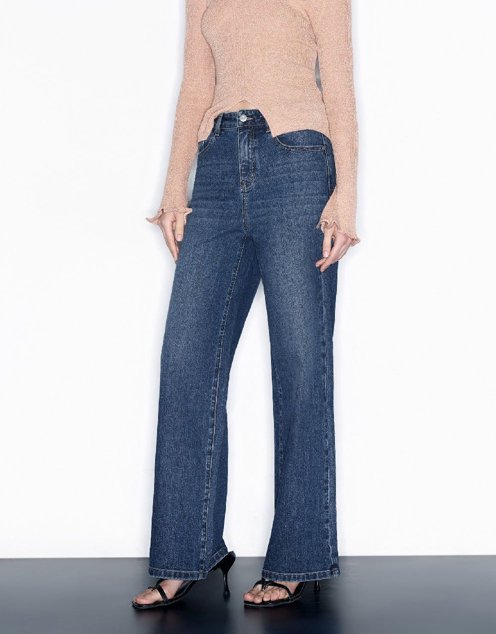 Wide-Leg Jeans sold by Urban Revivo product image thumbnail 4