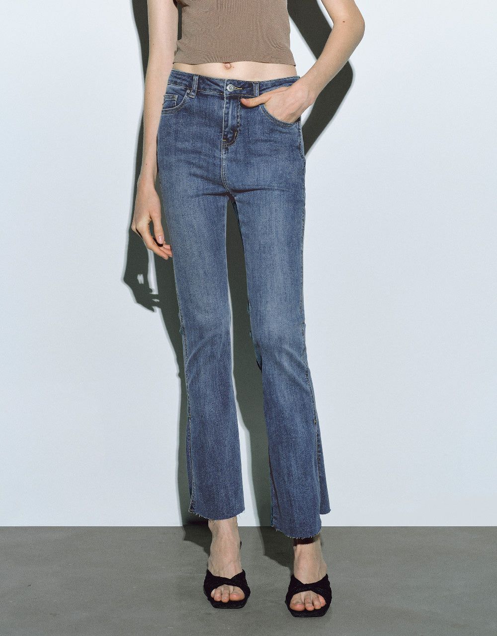 Split Hem Flare Jeans sold by Urban Revivo product image thumbnail 2