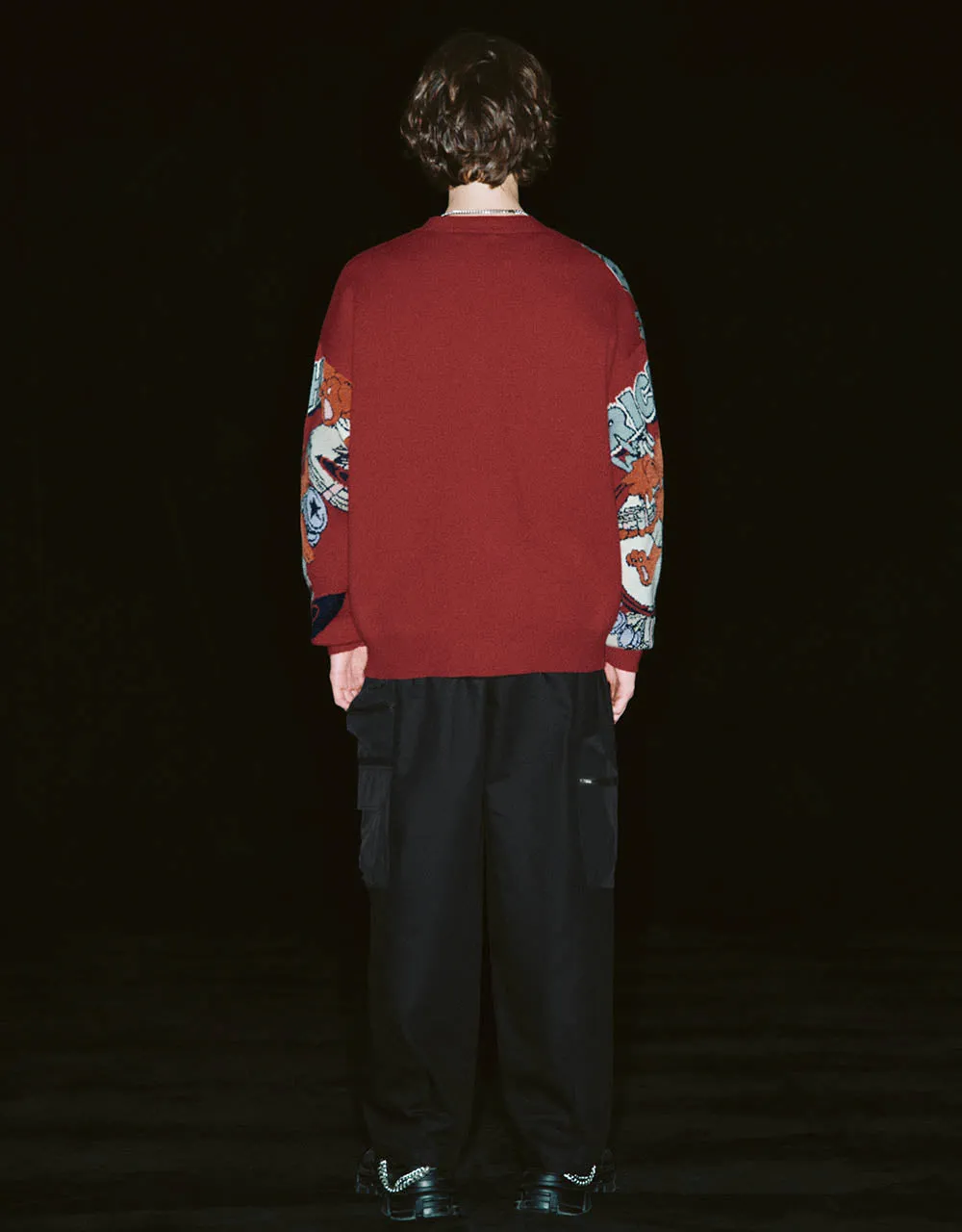 Dragon Embroidered V-Neck Knitted Cardigan sold by Urban Revivo product image thumbnail 5