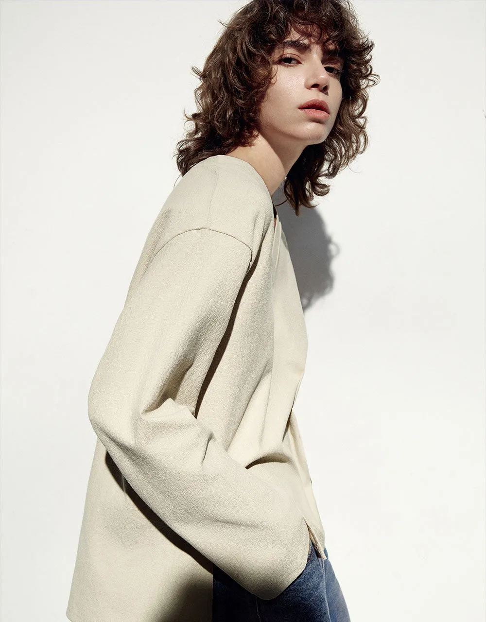 Drop Shoulder Sleeve V-Neck Knitted T-Shirt sold by Urban Revivo product image thumbnail 3