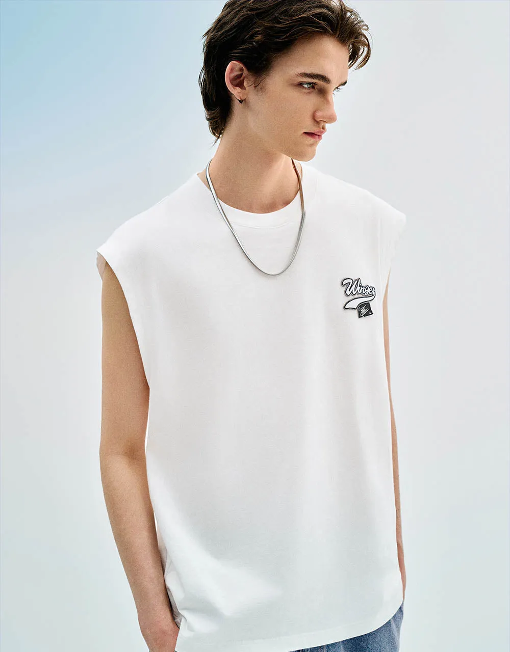 Crew Neck Loose Tank Top sold by Urban Revivo product image thumbnail 3