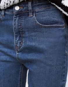 Ripped Mom Jeans sold by Urban Revivo