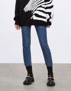Ripped Mom Jeans sold by Urban Revivo