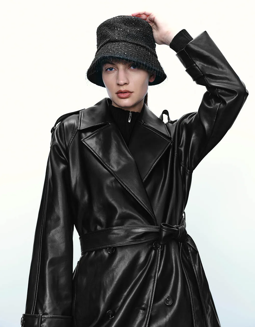 Vegan Leather Trench Coat With Belt sold by Urban Revivo product image thumbnail 5