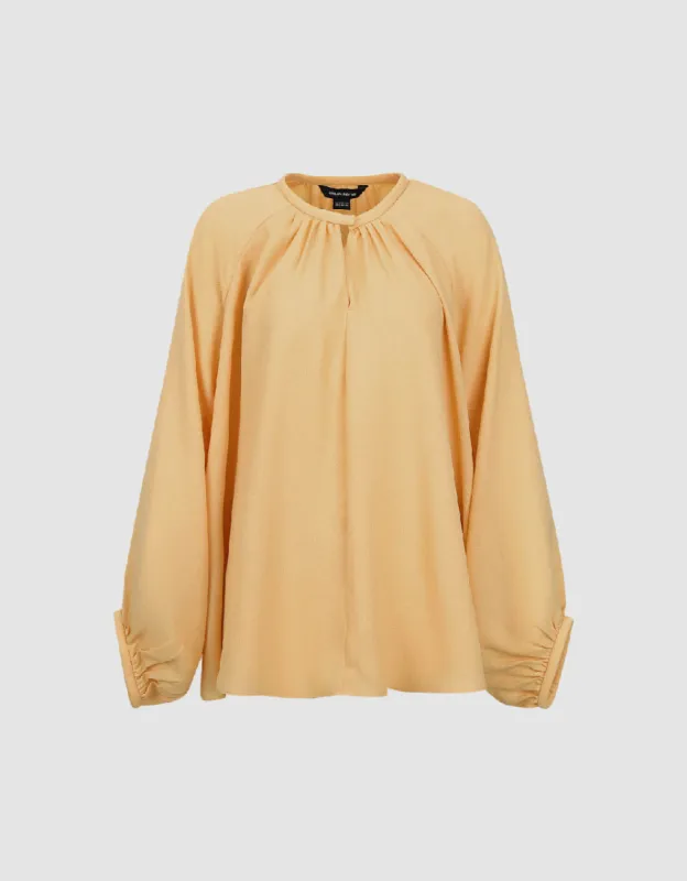 Raglan Sleeve Crew Neck Overhead Shirt sold by Urban Revivo