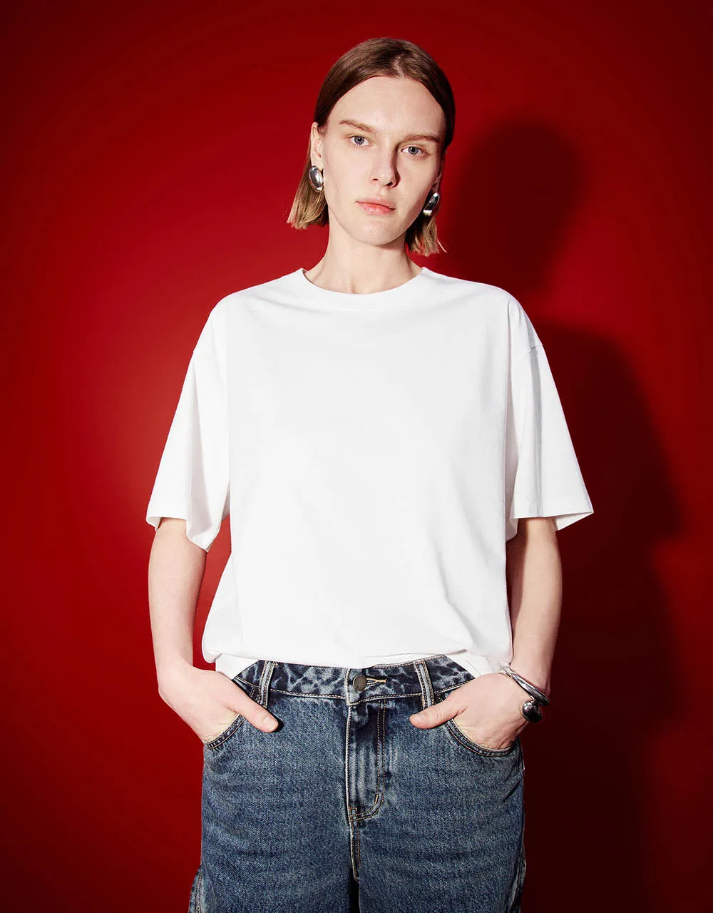 Crew Neck Loose T-Shirt sold by Urban Revivo