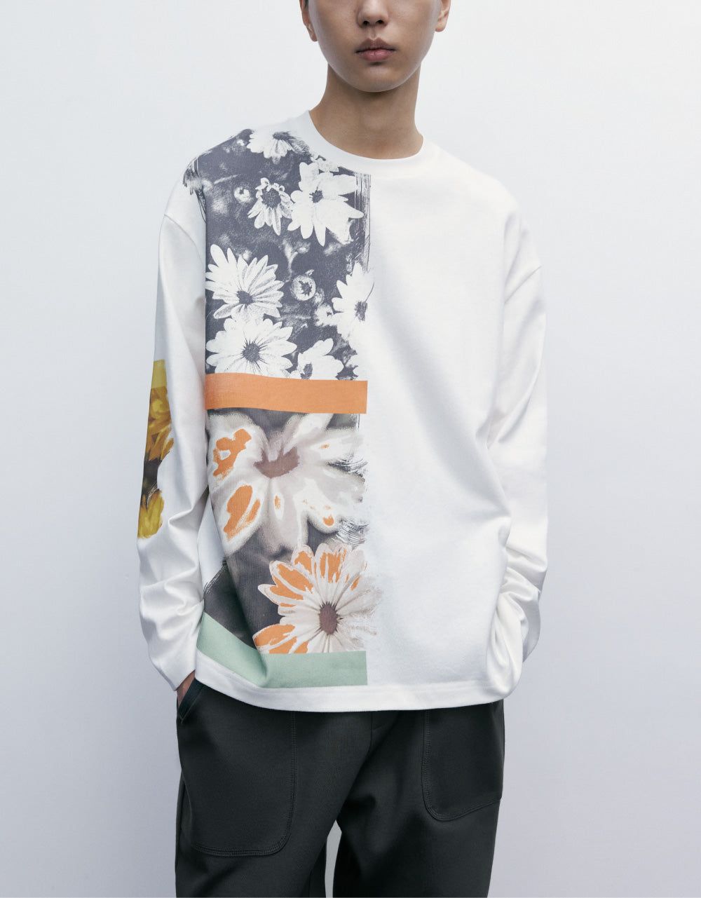 Patchwork Oversized Sweatshirt sold by Urban Revivo product image thumbnail 2