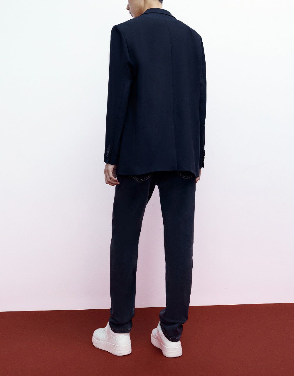 Single Breasted Blazer sold by Urban Revivo product image thumbnail 4