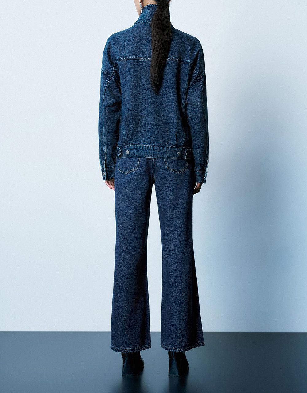 Drop Shoulder Sleeve Denim Jacket sold by Urban Revivo product image thumbnail 4