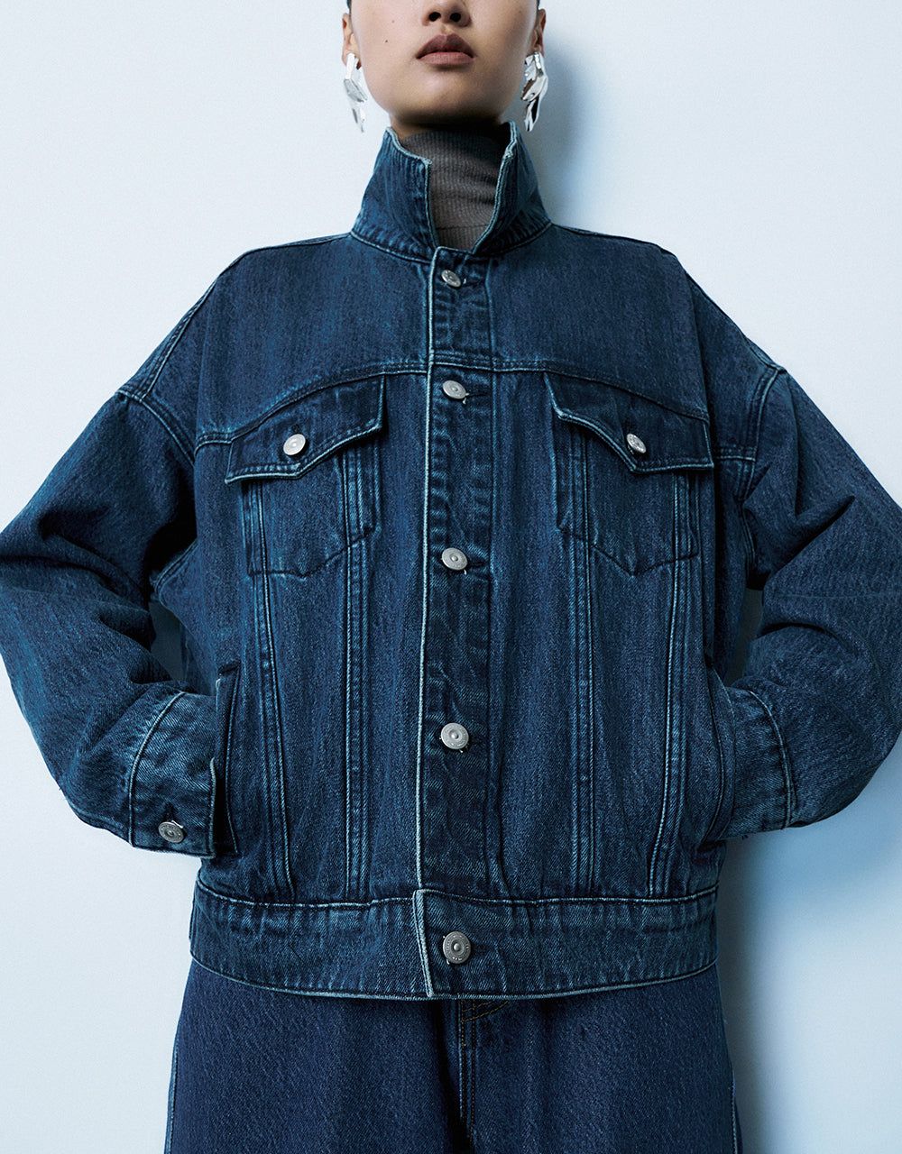 Drop Shoulder Sleeve Denim Jacket sold by Urban Revivo product image thumbnail 5