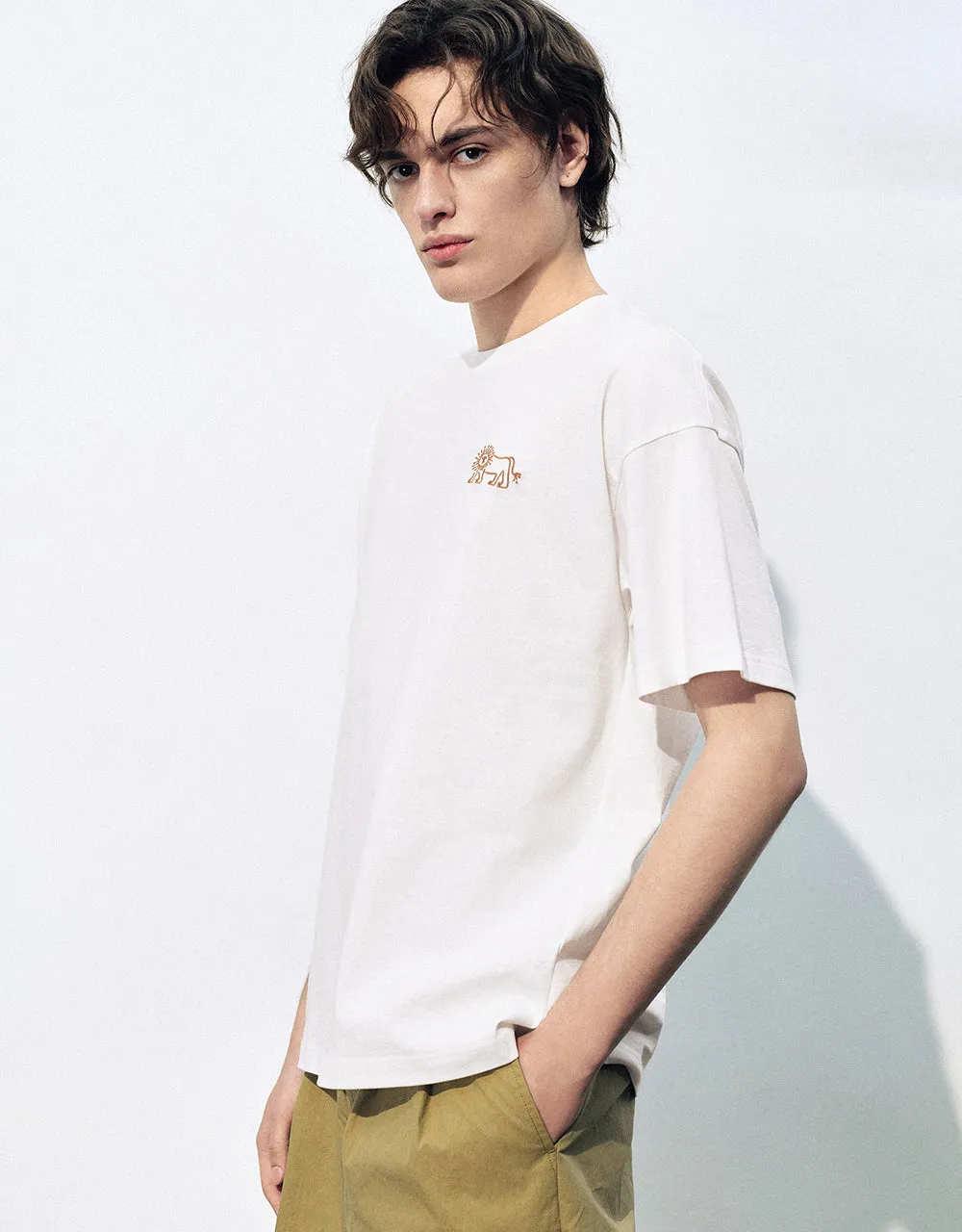 Crew Neck Straight T-Shirt sold by Urban Revivo product image thumbnail 3
