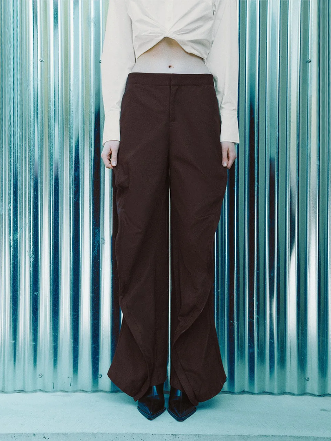 Ruffle Wide-Leg Pants sold by Urban Revivo product image thumbnail 4