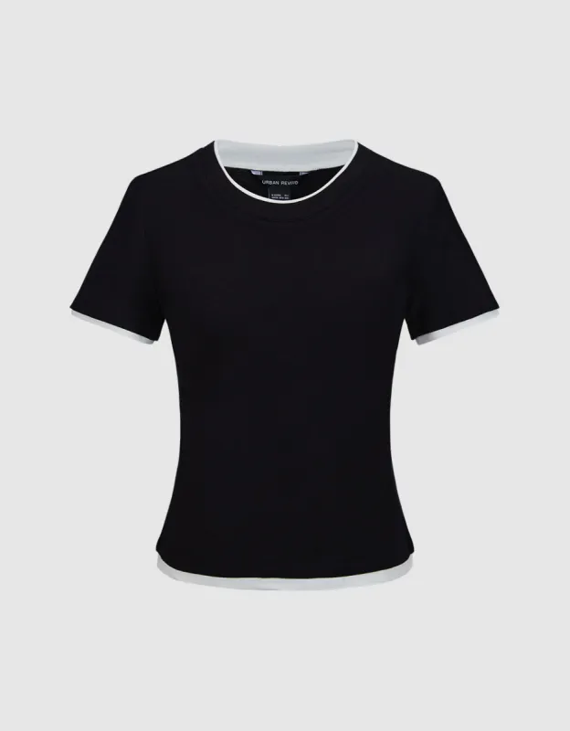 Crew Neck Skinny T-Shirt sold by Urban Revivo
