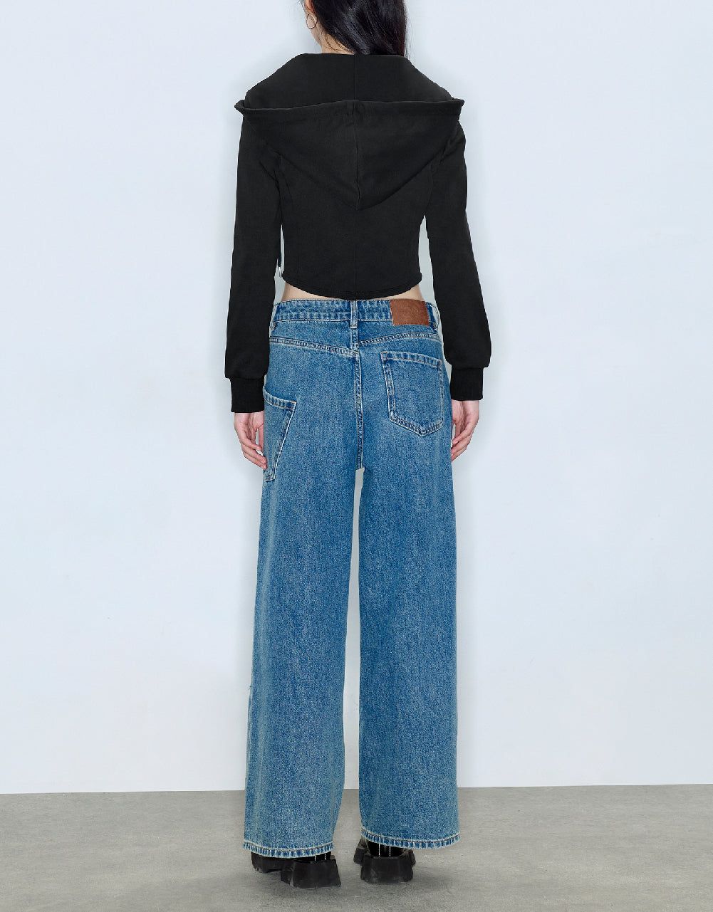 Zipper Front Hooded Jacket sold by Urban Revivo product image thumbnail 4