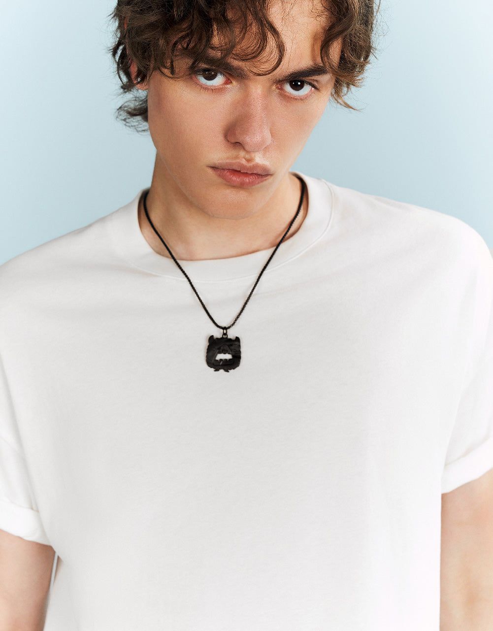 Drop Shoulder Sleeve T-Shirt sold by Urban Revivo product image thumbnail 5