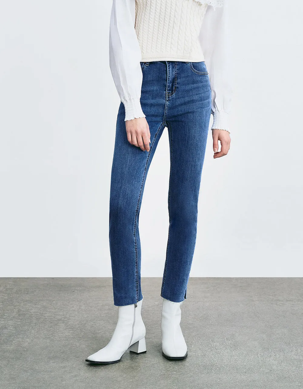 Raw Hem Skinny Jeans sold by Urban Revivo product image thumbnail 2