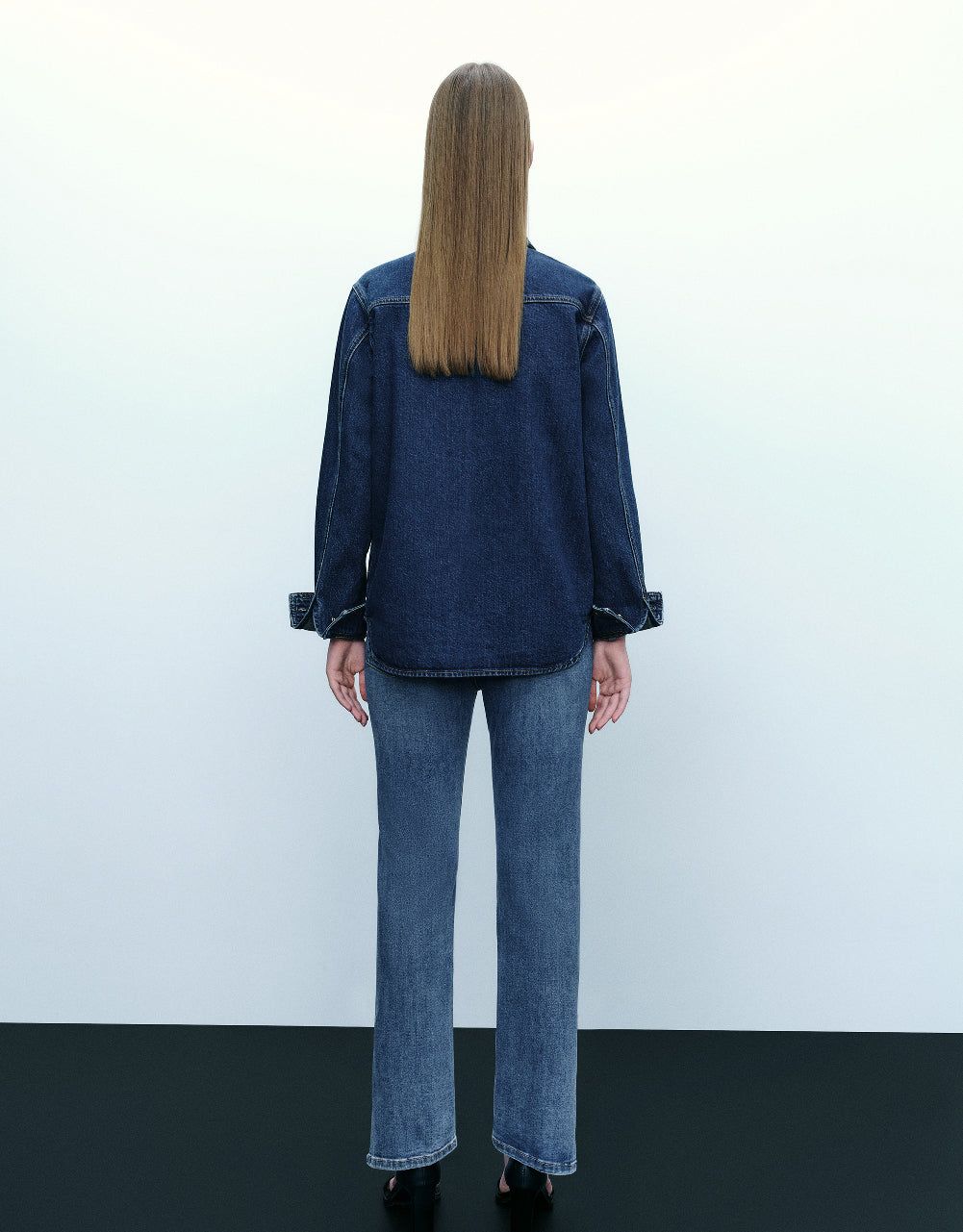 Split Hem Straight Jeans sold by Urban Revivo product image thumbnail 5