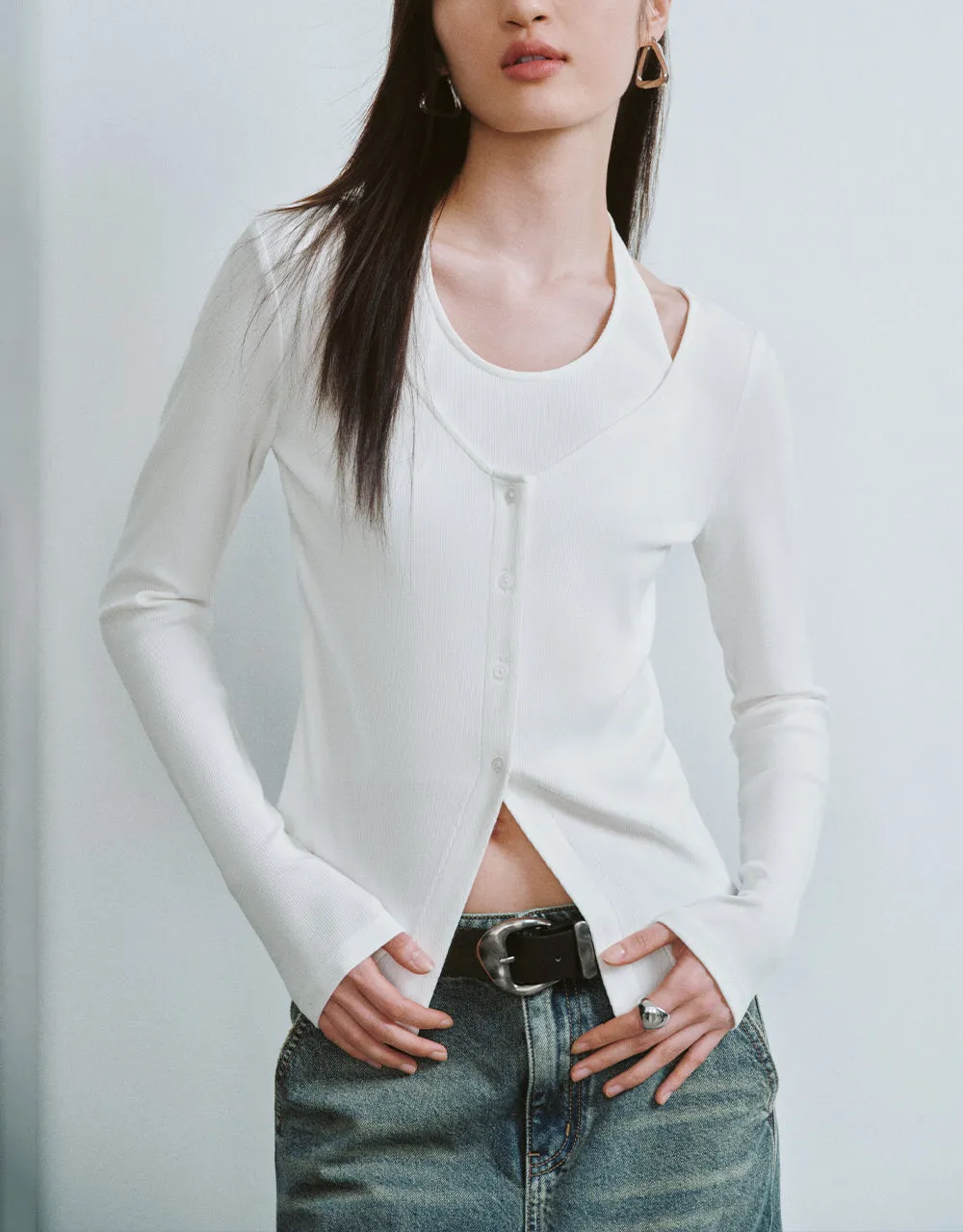 Halter Neck Skinny Blouse sold by Urban Revivo product image thumbnail 2
