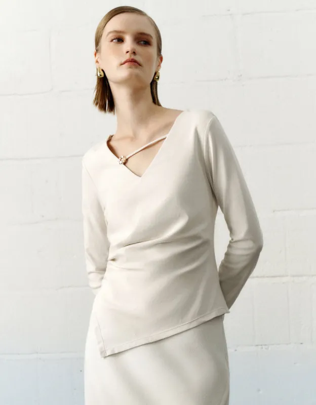 Asymmetric V-Neck Skinny T-Shirt sold by Urban Revivo
