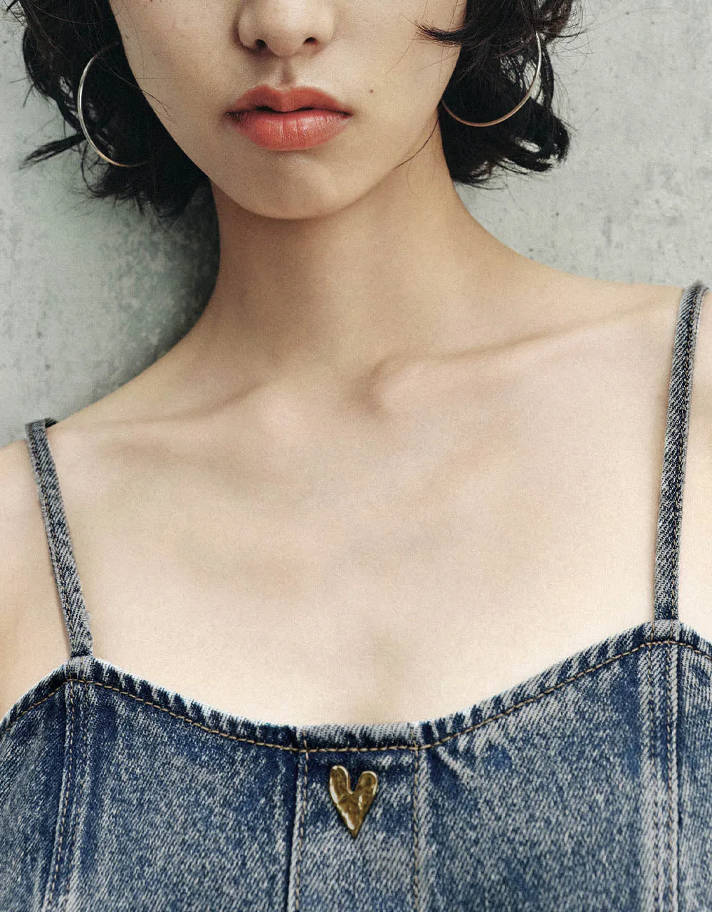 Square-cut Collar Denim Cami Dress sold by Urban Revivo product image thumbnail 4