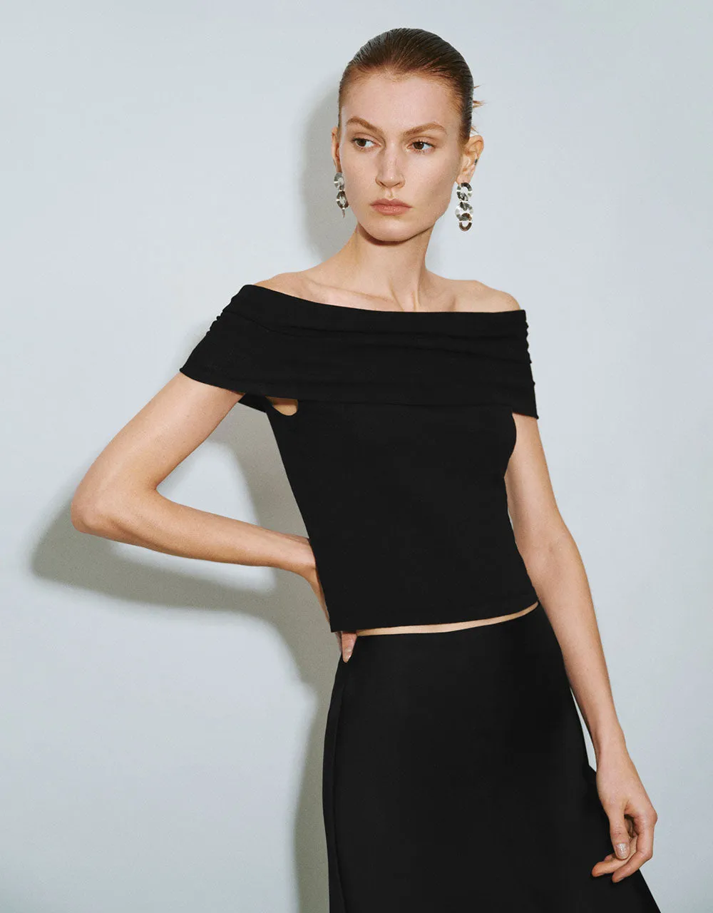 Off-Shoulder Knitted T-Shirt sold by Urban Revivo product image thumbnail 3