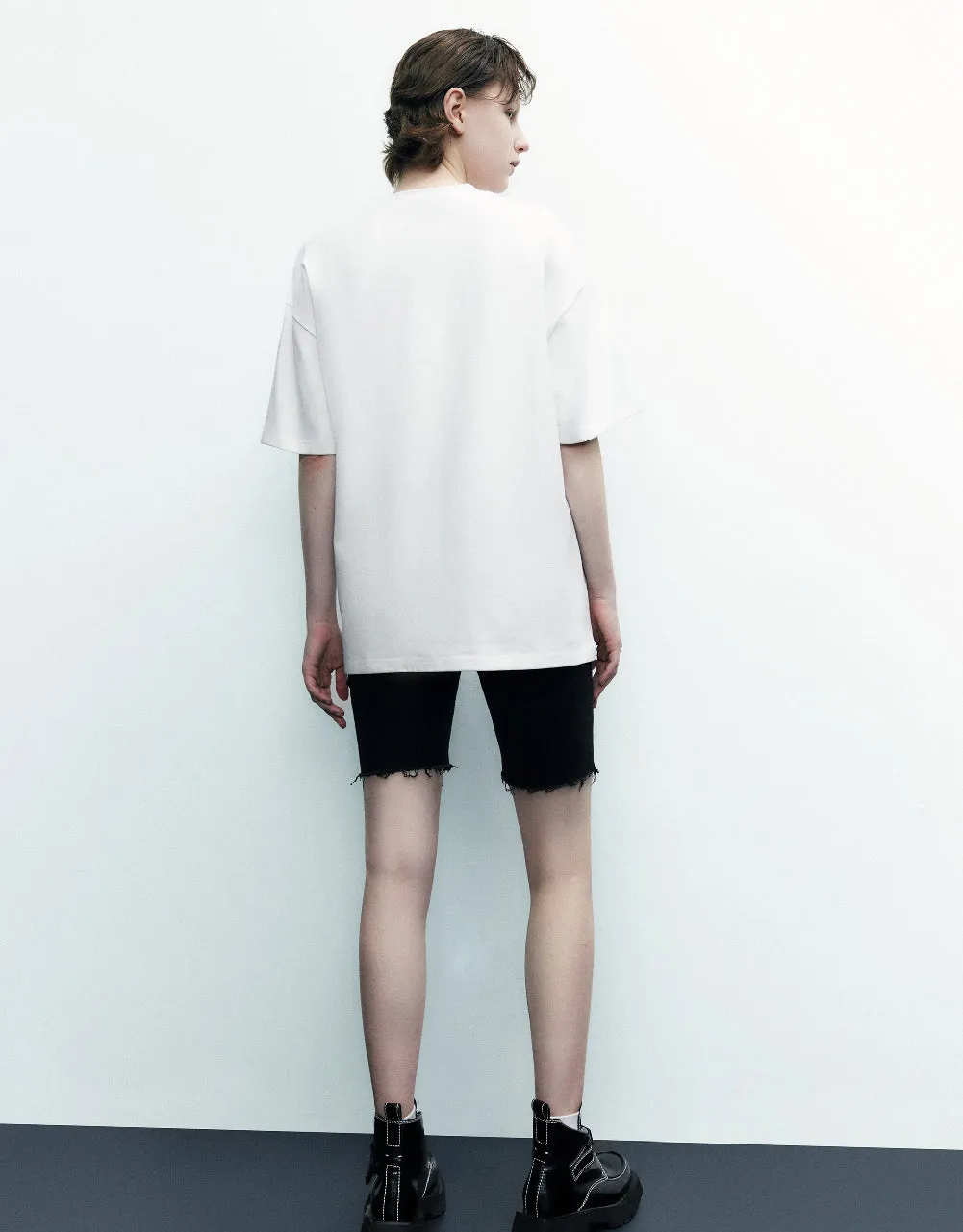 Printed Crew Neck Regular T-Shirt sold by Urban Revivo product image thumbnail 4
