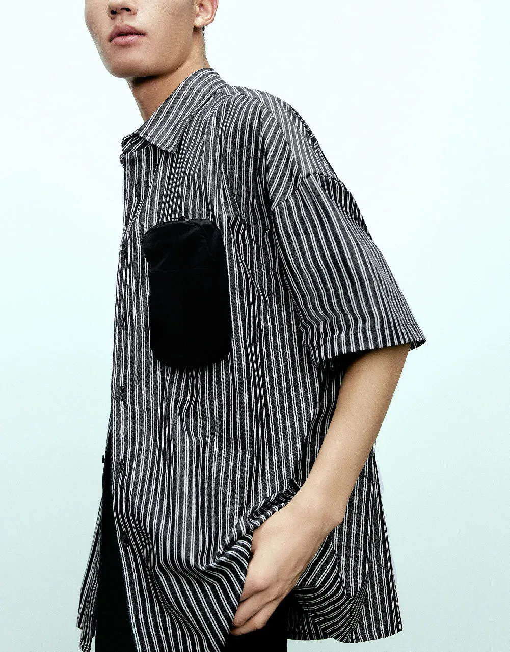 Striped Loose Shirt sold by Urban Revivo product image thumbnail 3