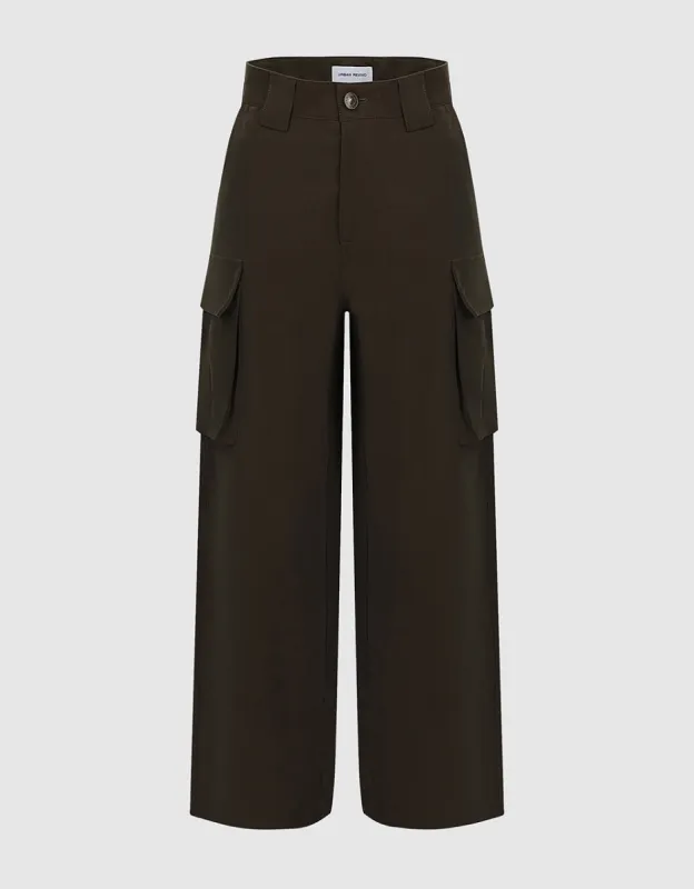 Wide-Leg Pants sold by Urban Revivo