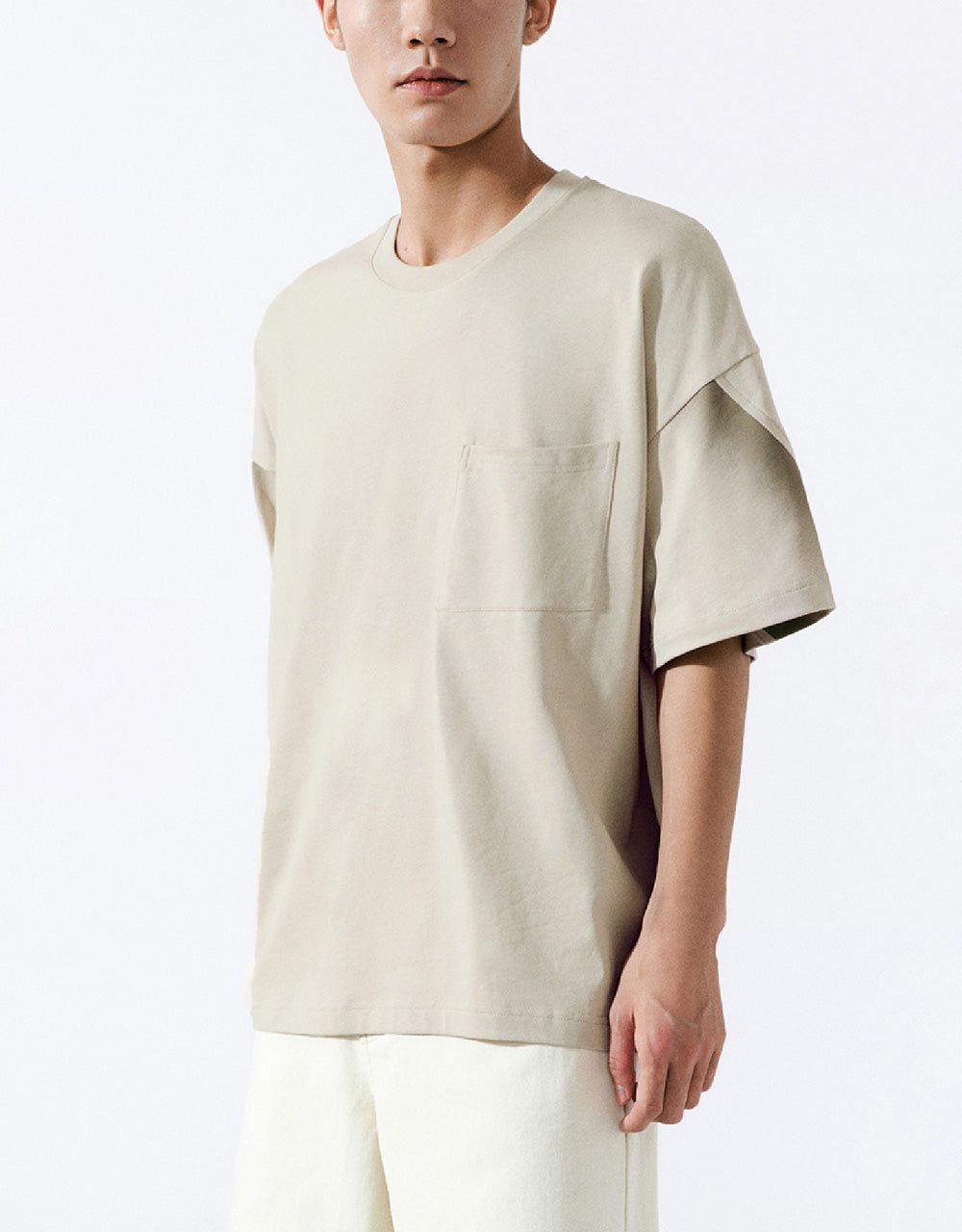 Drop Shoulder Sleeve Crew Neck T-Shirt sold by Urban Revivo product image thumbnail 3