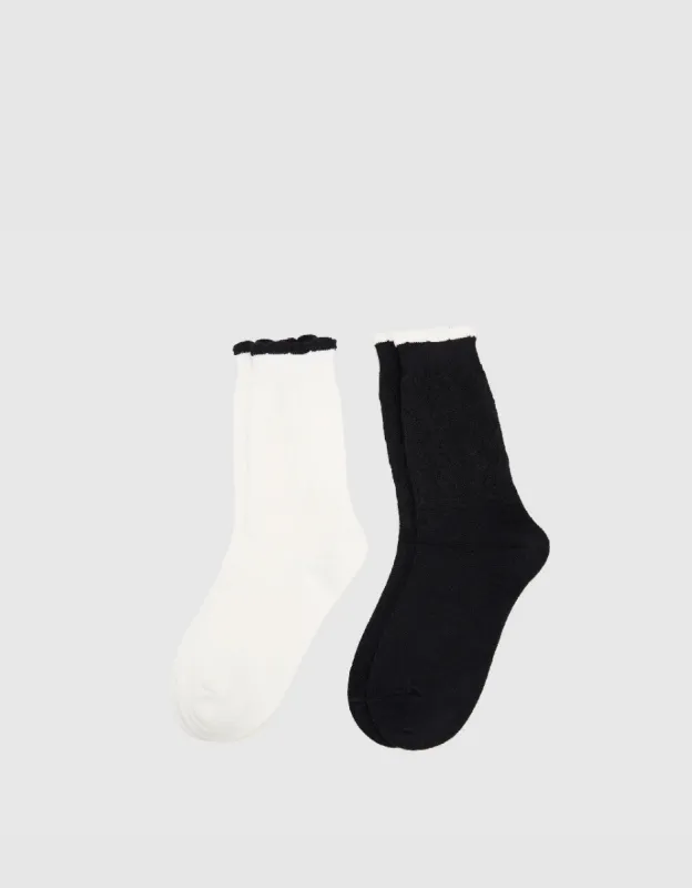 Embossed Mid-Length Socks sold by Urban Revivo