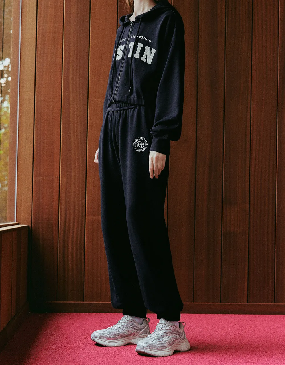 Elastic Waist Knitted Jogger Pants sold by Urban Revivo product image thumbnail 4