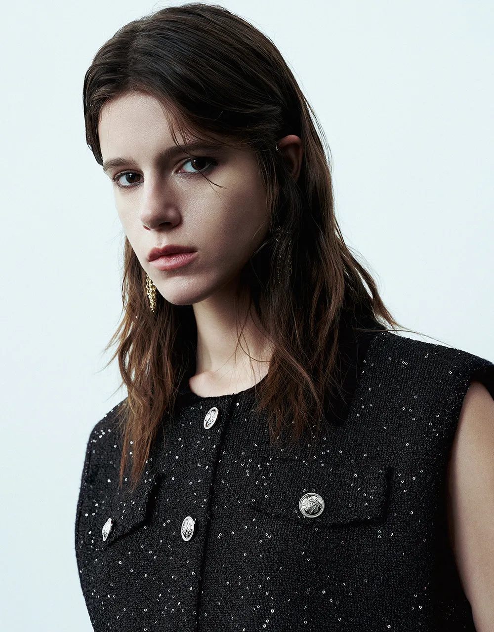 Crew Neck Knitted Waistcoat sold by Urban Revivo product image thumbnail 5