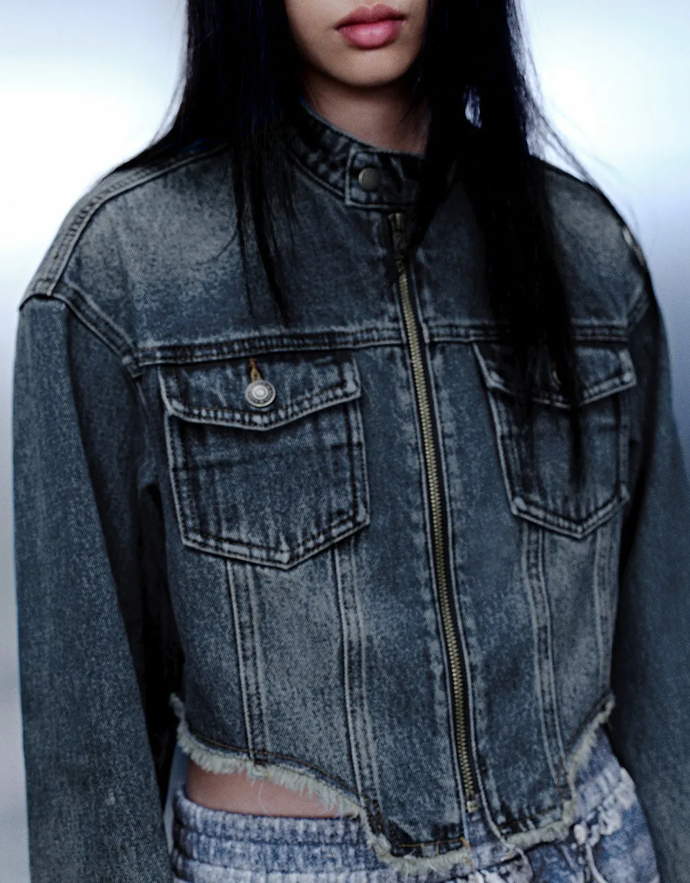 Raw Hem Zipper Front Denim Jacket sold by Urban Revivo product image thumbnail 4