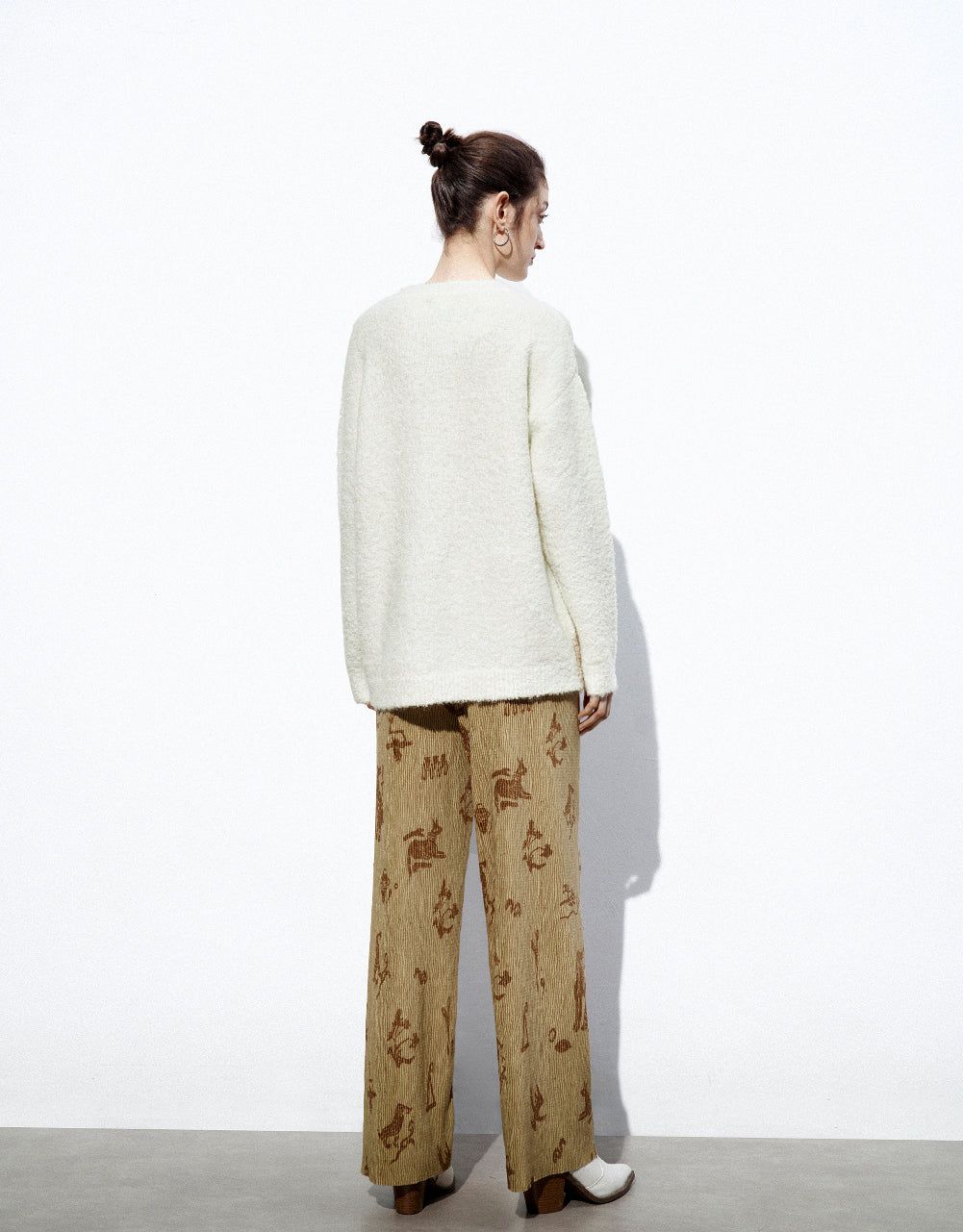 Drop Shoulder Sleeve Sweater sold by Urban Revivo product image thumbnail 4