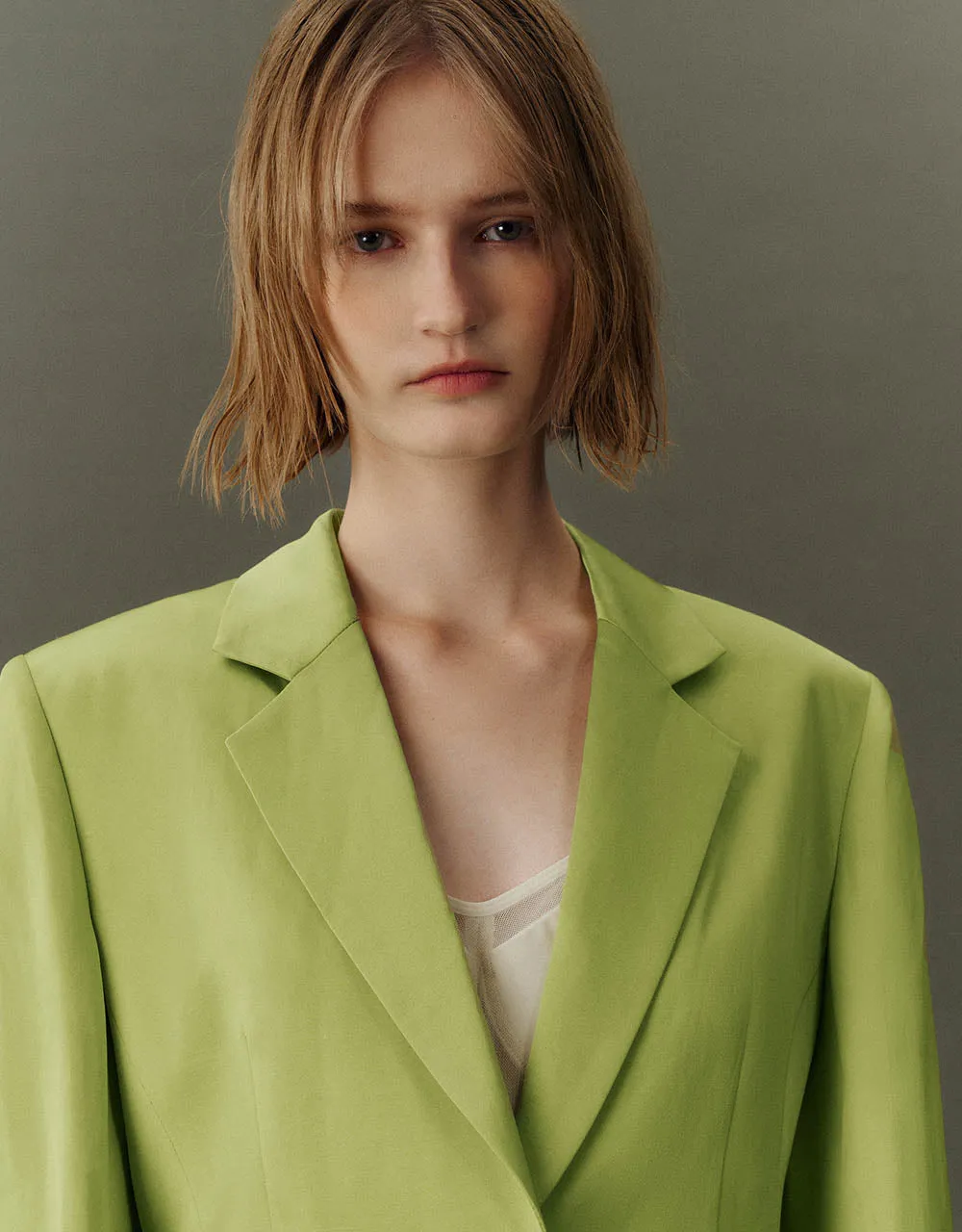 Tailored Skater Blazer sold by Urban Revivo product image thumbnail 4