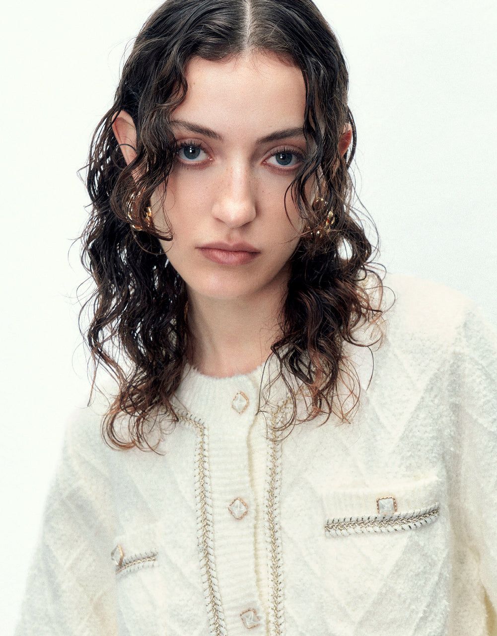 Crew Neck Knitted Cardigan sold by Urban Revivo product image thumbnail 5