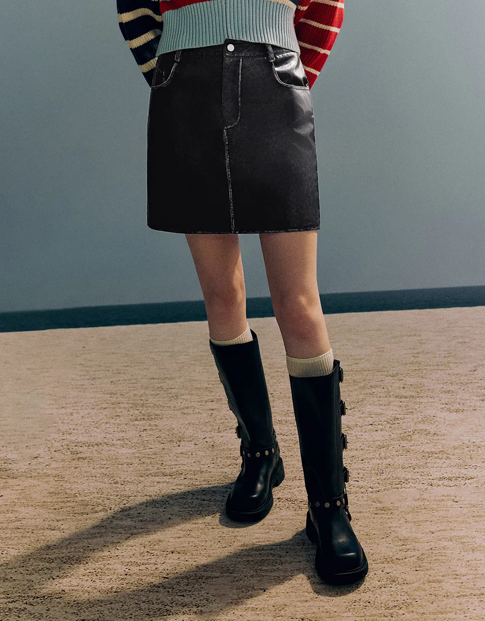 Vegan Leather Mini A-Line Skirt sold by Urban Revivo product image thumbnail 4